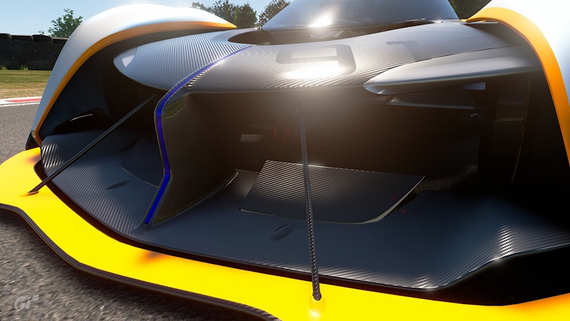 mclarenvgt_a.jpg