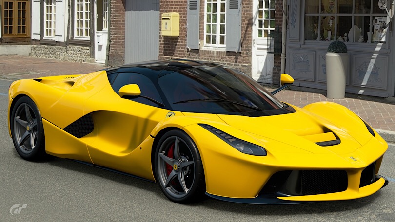 laferrari.jpg