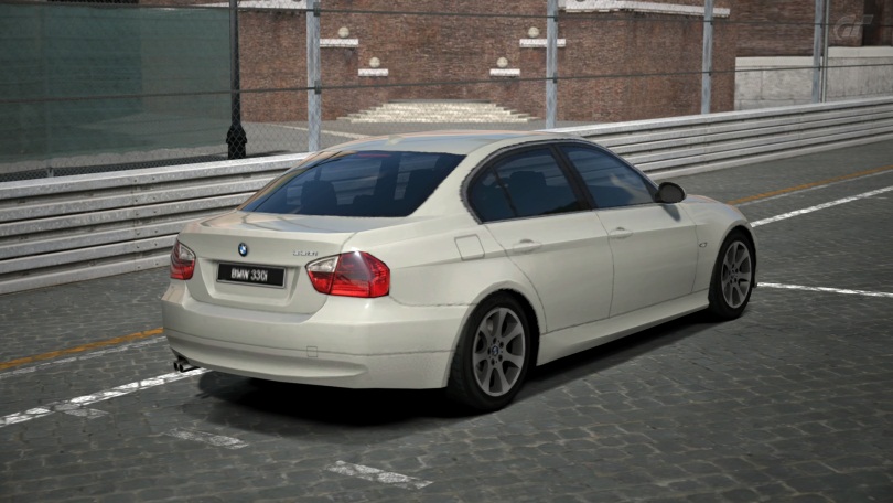 BMW330i-05-2.jpg