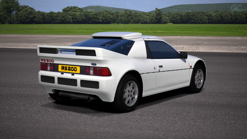 Ford RS200 84-2.jpg